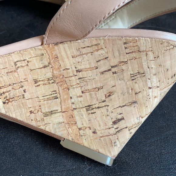 Nine West nude wedge sandals - Picture 3 of 16
